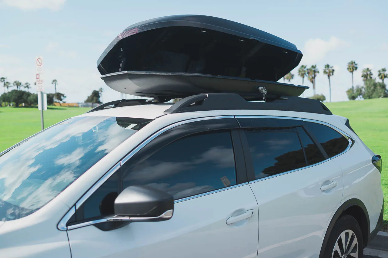Subaru Outback Vanlife with Yakima Skybox 16 cargo-box